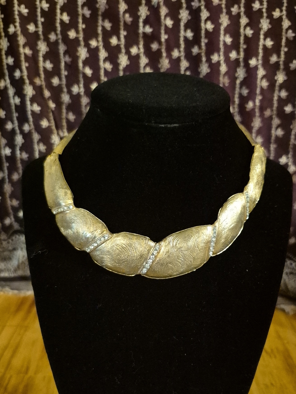Gold-Tone Statement Collar Necklace - Elegant Women’s Jewelry
